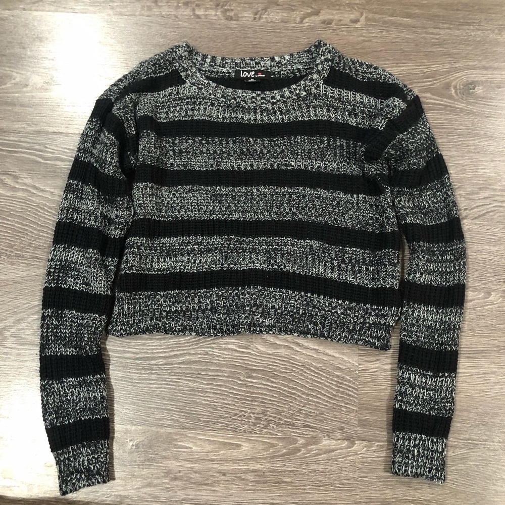 striped knit cropped sweater